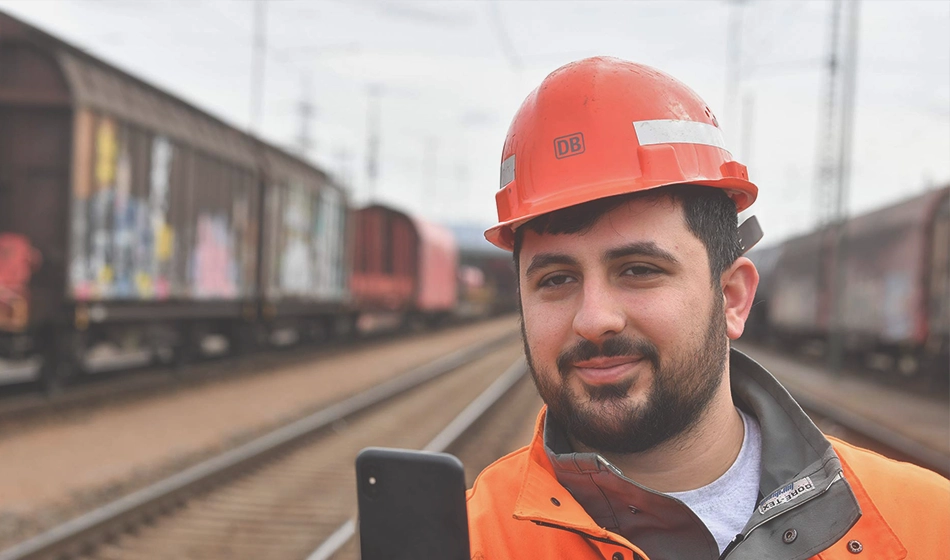 Deutsche Bahn Technician using Partium